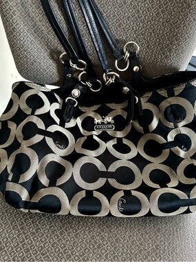 Coach Black & Silver Signature Shoulder Bag